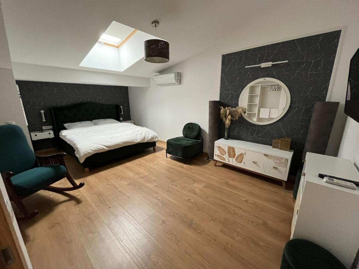 Duplex Lux - Thoria Apartment Букурещ Екстериор снимка