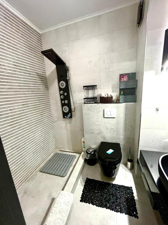 Duplex Lux - Thoria Apartment Букурещ Екстериор снимка